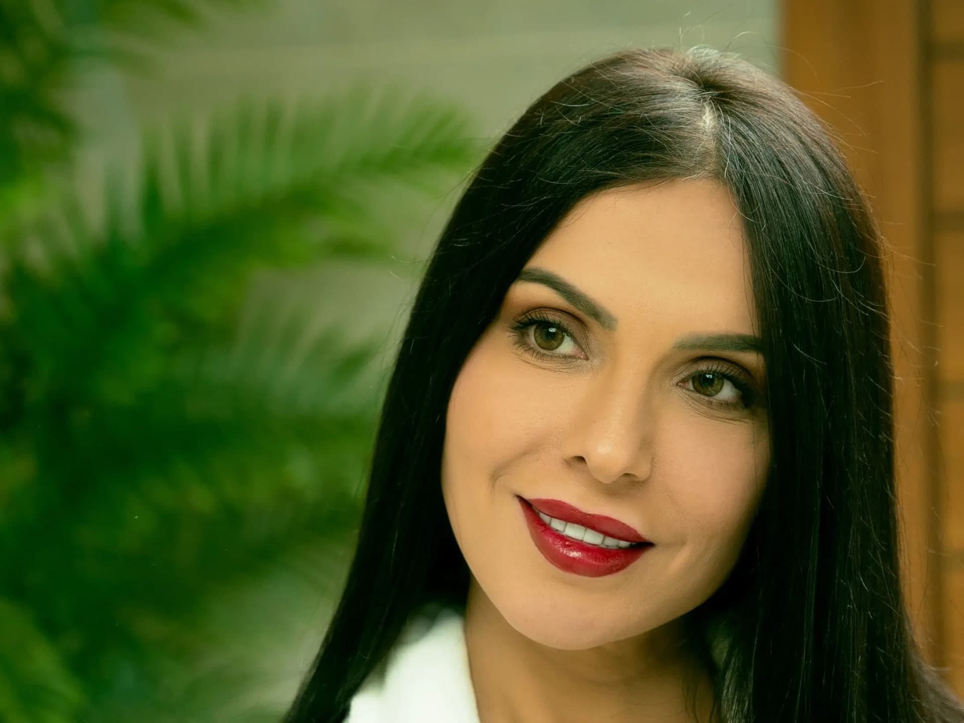 جمالك على بُعد ضغطة زر